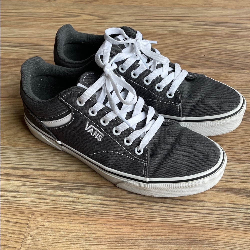 Vans Men's Gray and White Sneakers